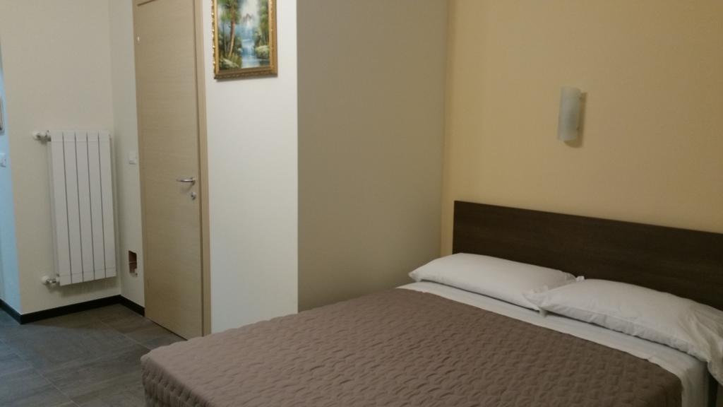 Hotel Tommaseo Генуя Екстер'єр фото